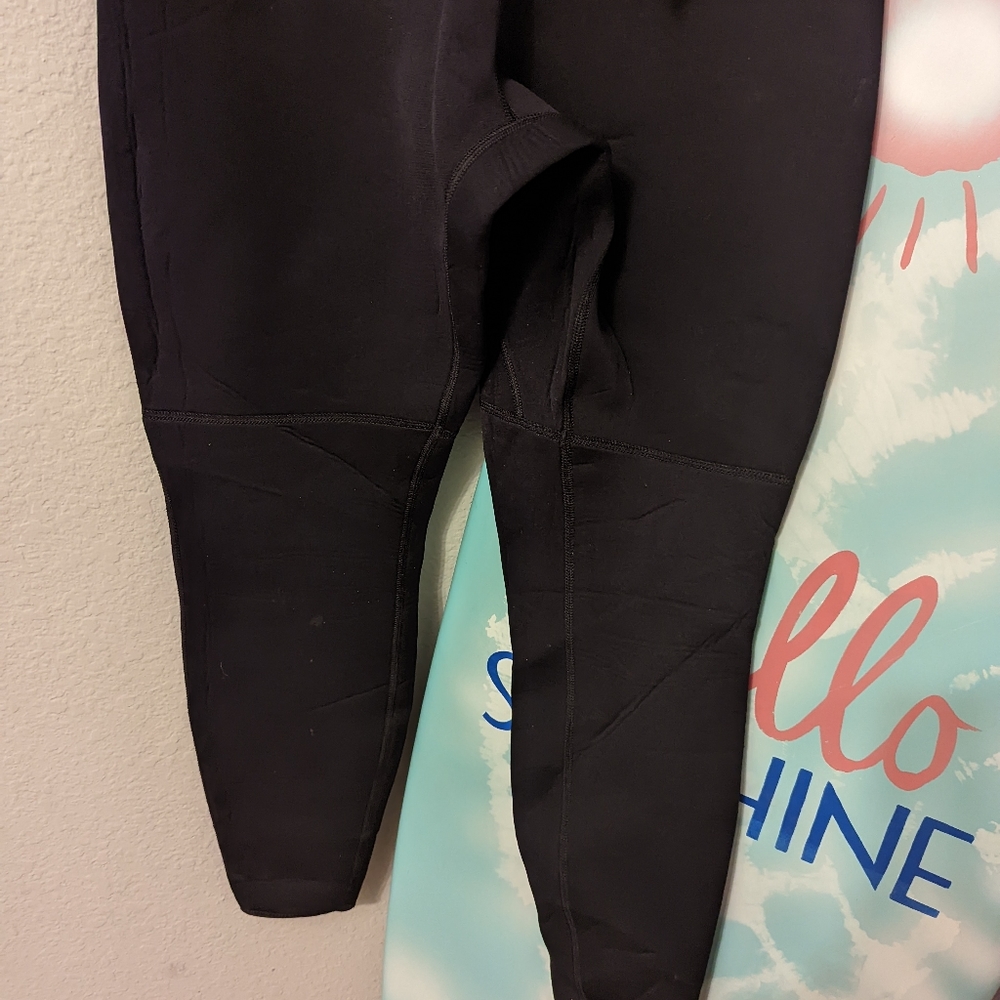 Henderson Dive Suit - Men's Large - Picture 4 of 9